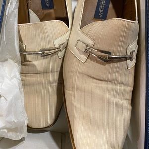 Giorgio Brutini Cream Dress Shoes